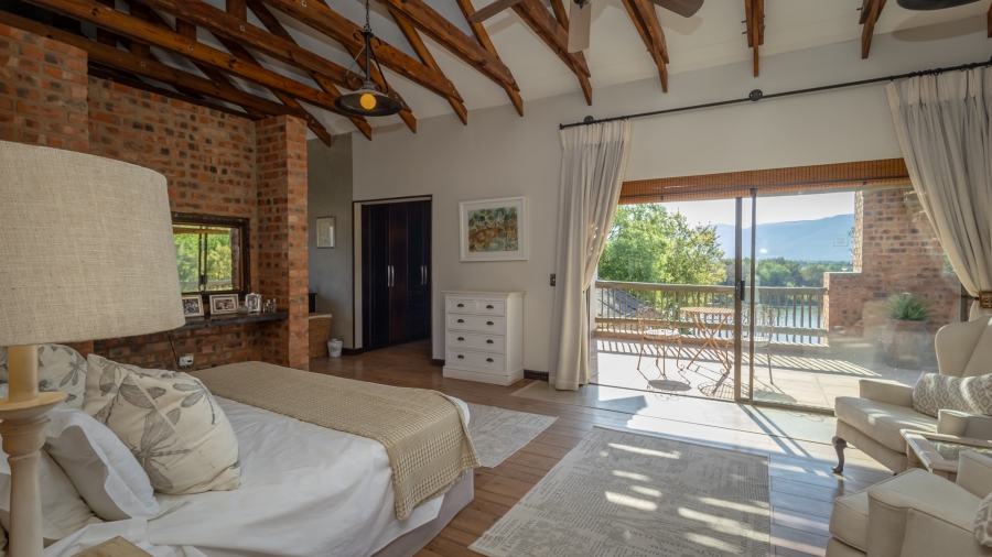 3 Bedroom Property for Sale in The Coves North West